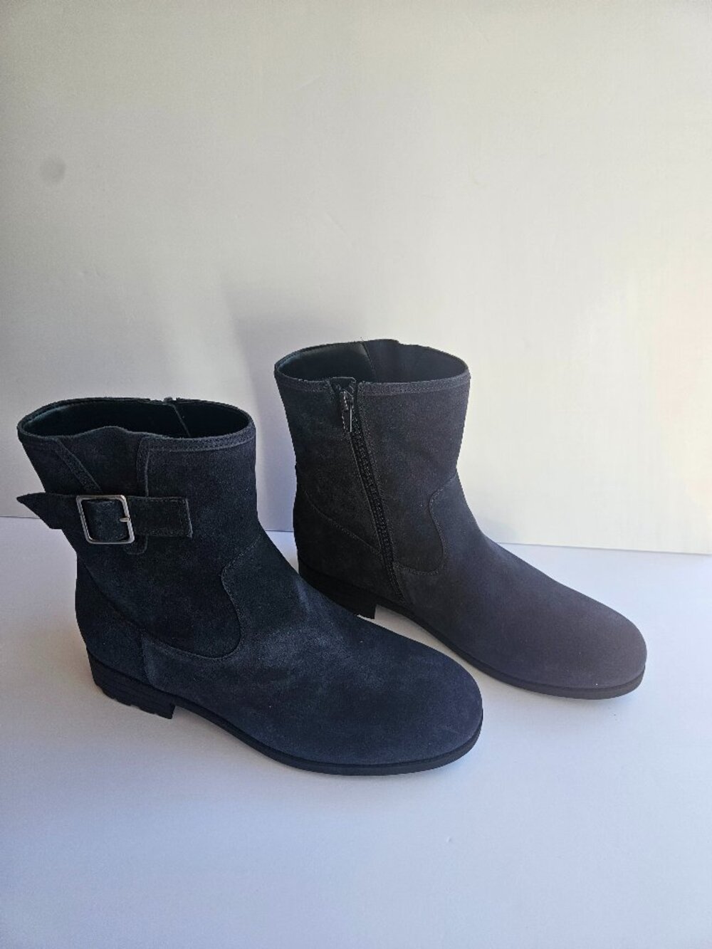 Vionic Navy Blue Suede Ankle Boots Womens 9 Wide W Buckle Side Zip Faux Shearlin